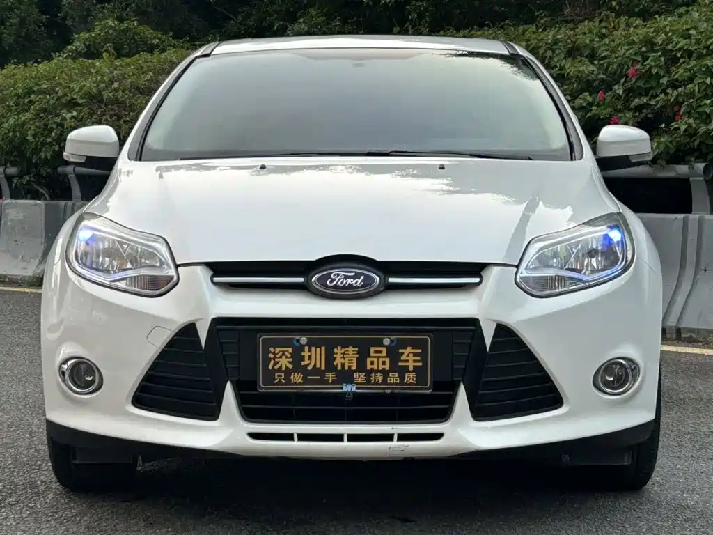 Ford Focus 2014 2012 Hatchback 1.6L Automatic Trend