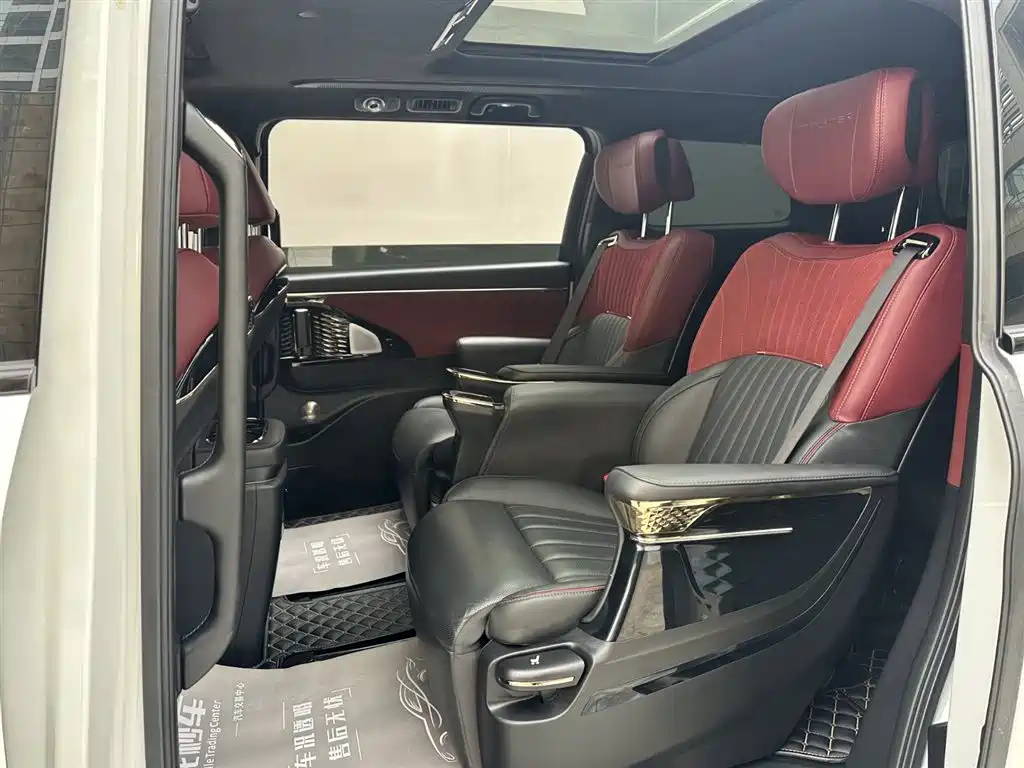 GAC Trumpchi Trumpchi M8 2023 Model Master Series Hybrid Ultimate Edition фото 11