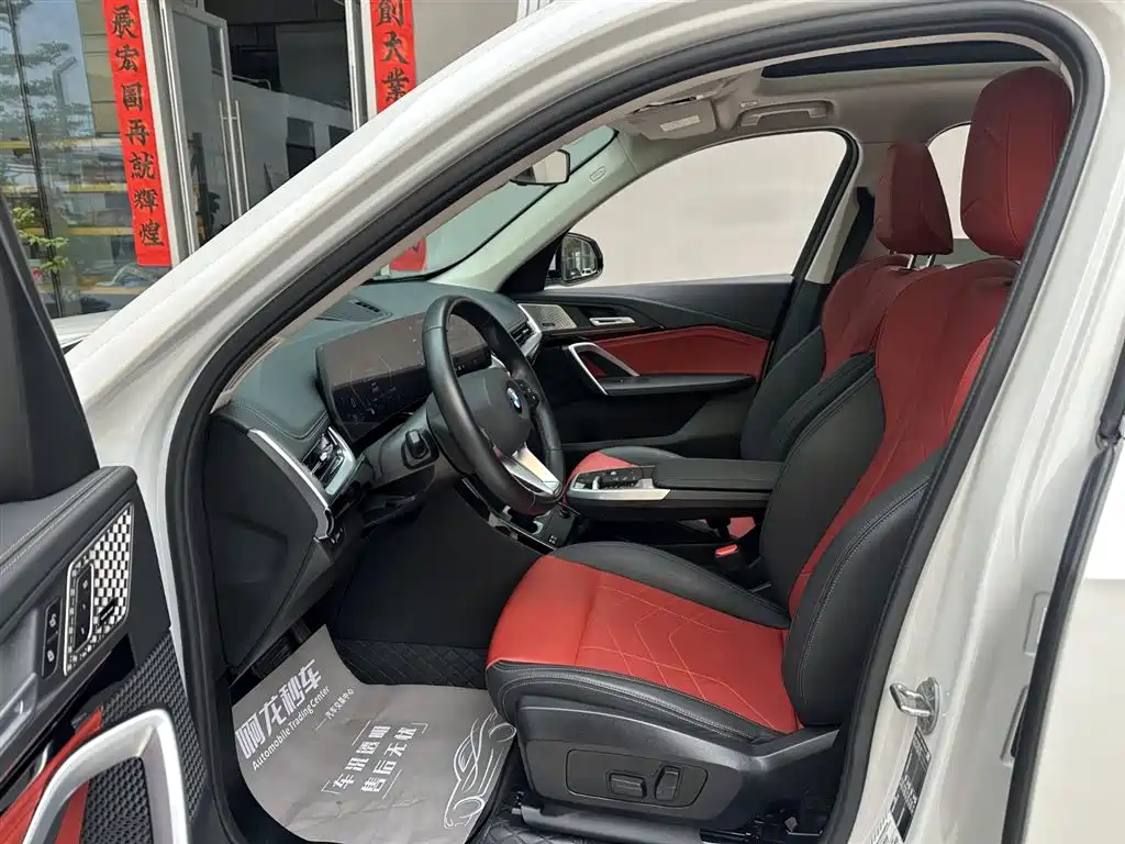 BMW X1 2023 sDrive25Li X Design Package фото 9