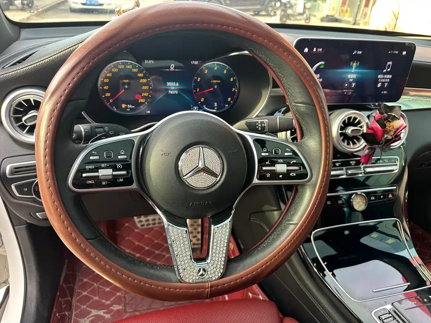 Mercedes-Benz GLC 2021 GLC 260 L 4MATIC Luxury фото 6