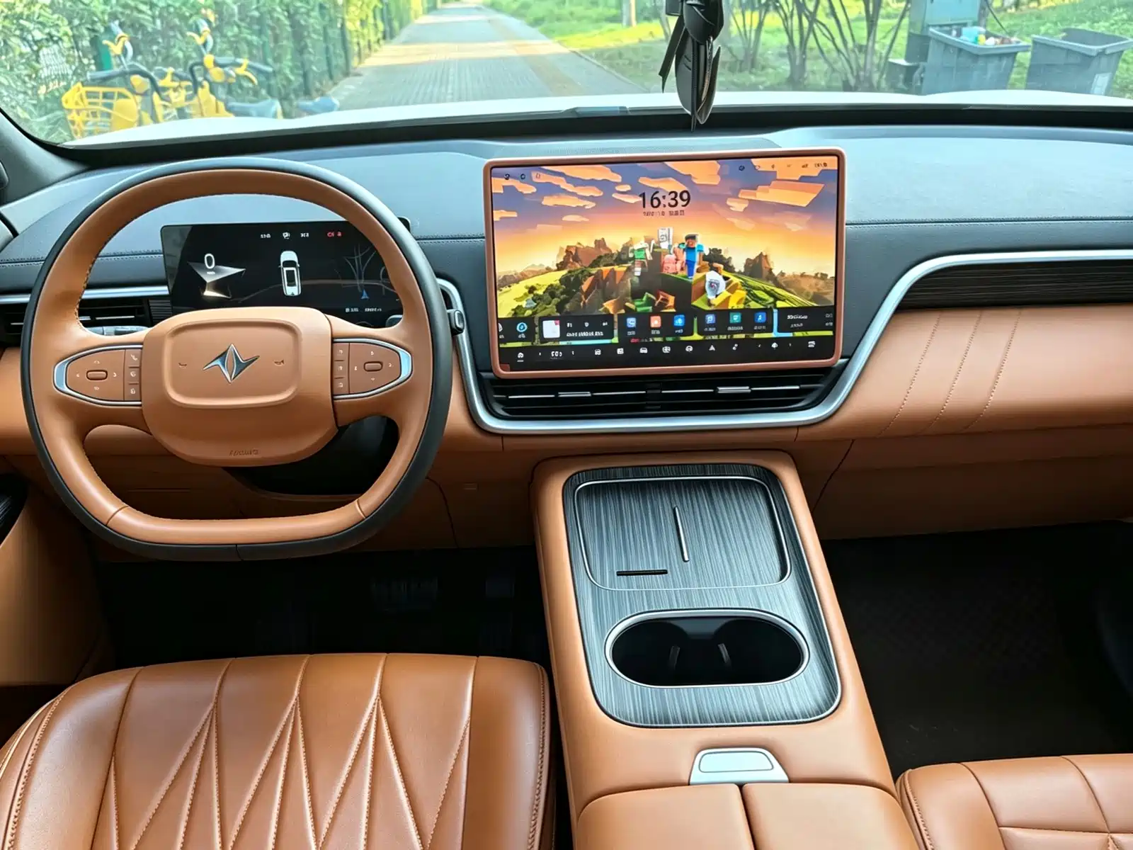 Фото 8 - Dongfeng Yipai eπ008