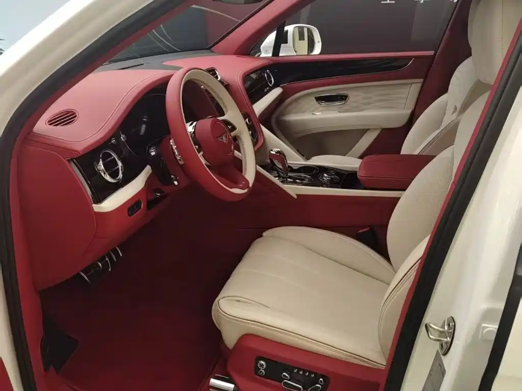 Bentley Bentayga 2026 2026 4.0T V8 Long Wheelbase Azure Edition