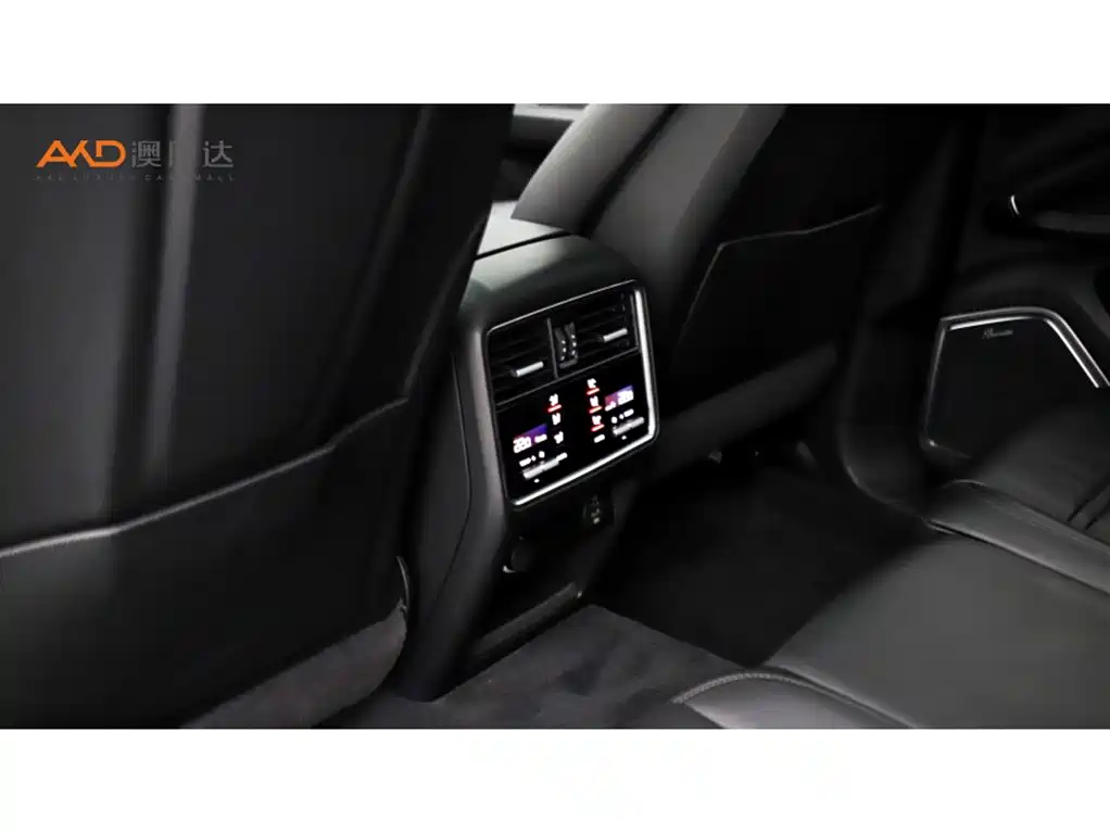 Porsche Cayenne 2018 Cayenne 3.0T фото 9