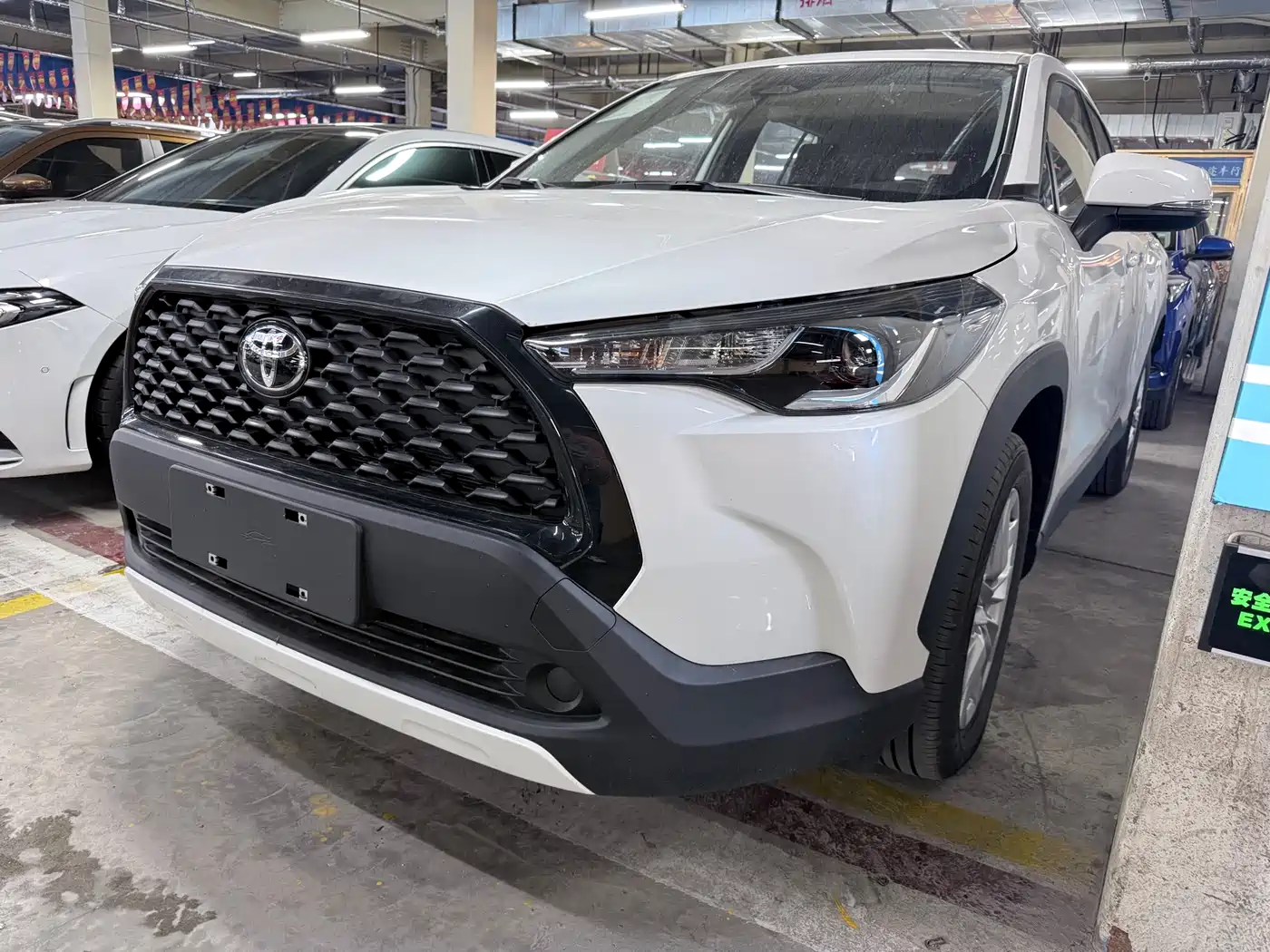 Toyota Corolla Cross 2025 2024 Model 2.0L Pioneer Edition