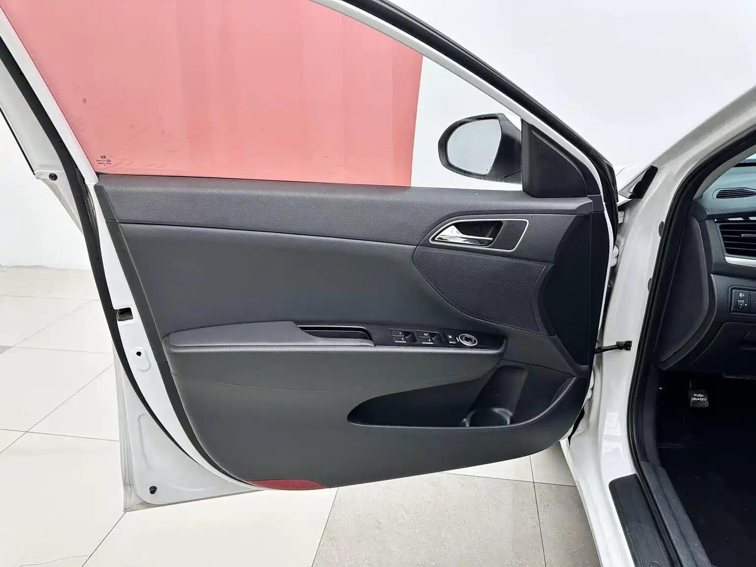 صورة 15 - Hyundai Mistra