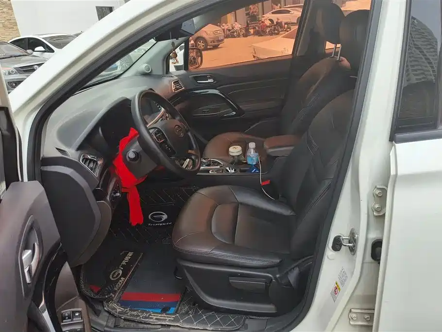 GAC TRUMPCHI GS4 NEW ENERGY
