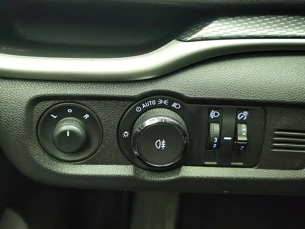 Buick Excelle GT 2019 2019 18T Auto Connected Elite China VI
