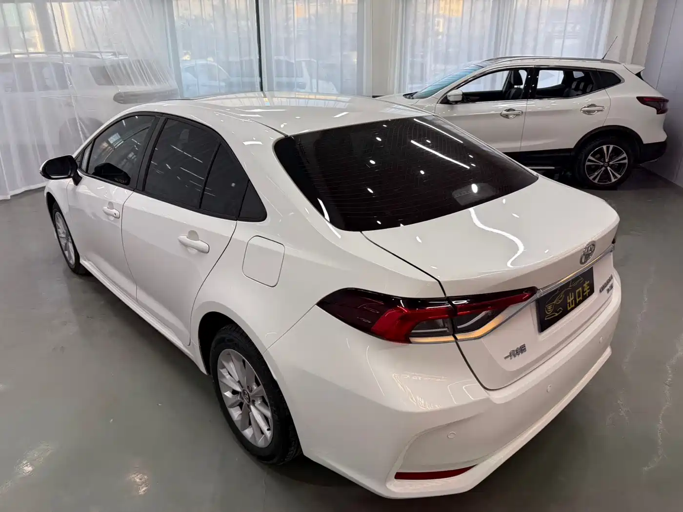 Toyota Corolla 2021 1.2T S-CVT Elite PLUS Edition фото 4