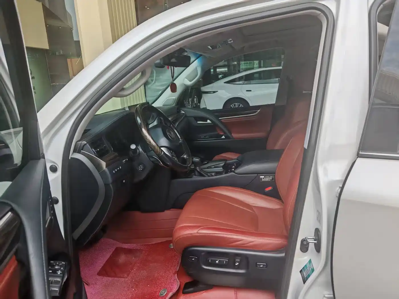 Lexus LX 2020 2019 570 Dynamic Luxury Edition
