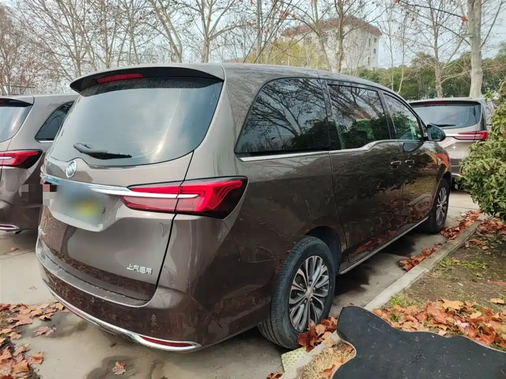 BUICK GL8
