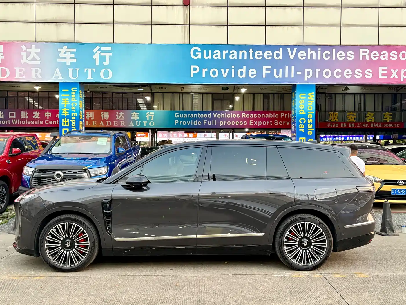 NIO ES8 2025 2025 Model 6-Seat Executive Luxury Edition