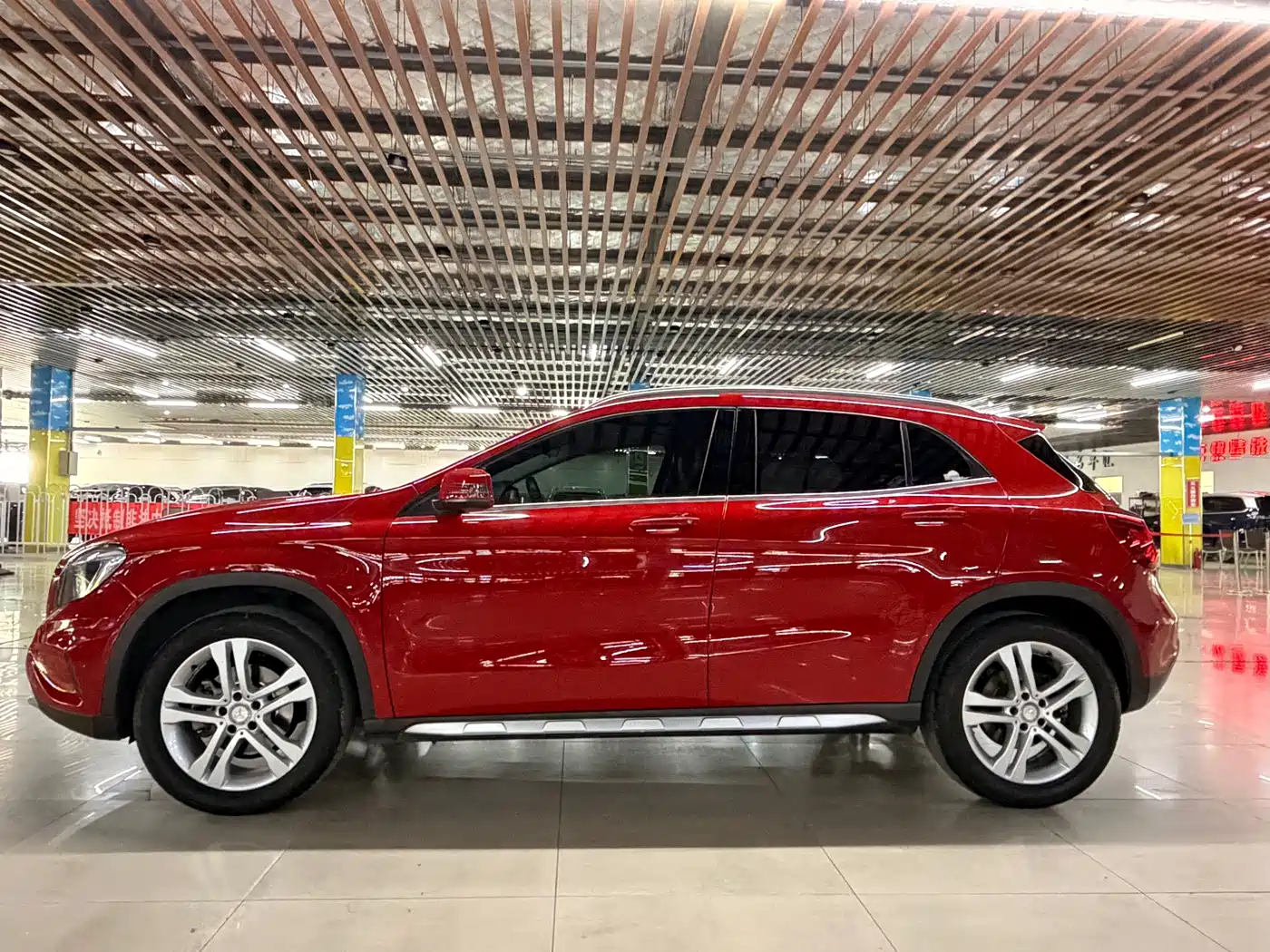 Mercedes-Benz GLA 2016 GLA 200 Dynamic фото 6