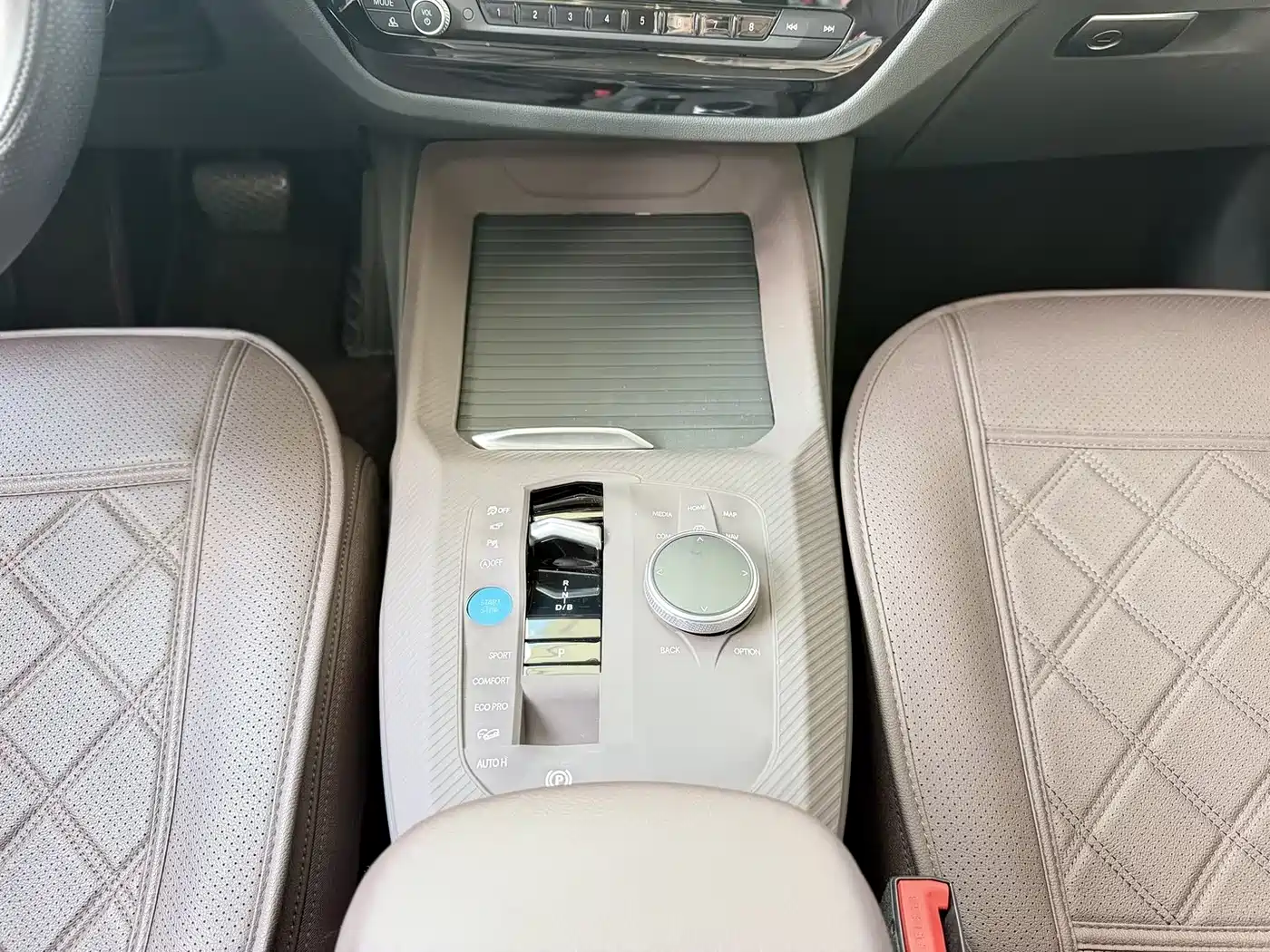 BMW iX3 2025 2024 Innovation Leader