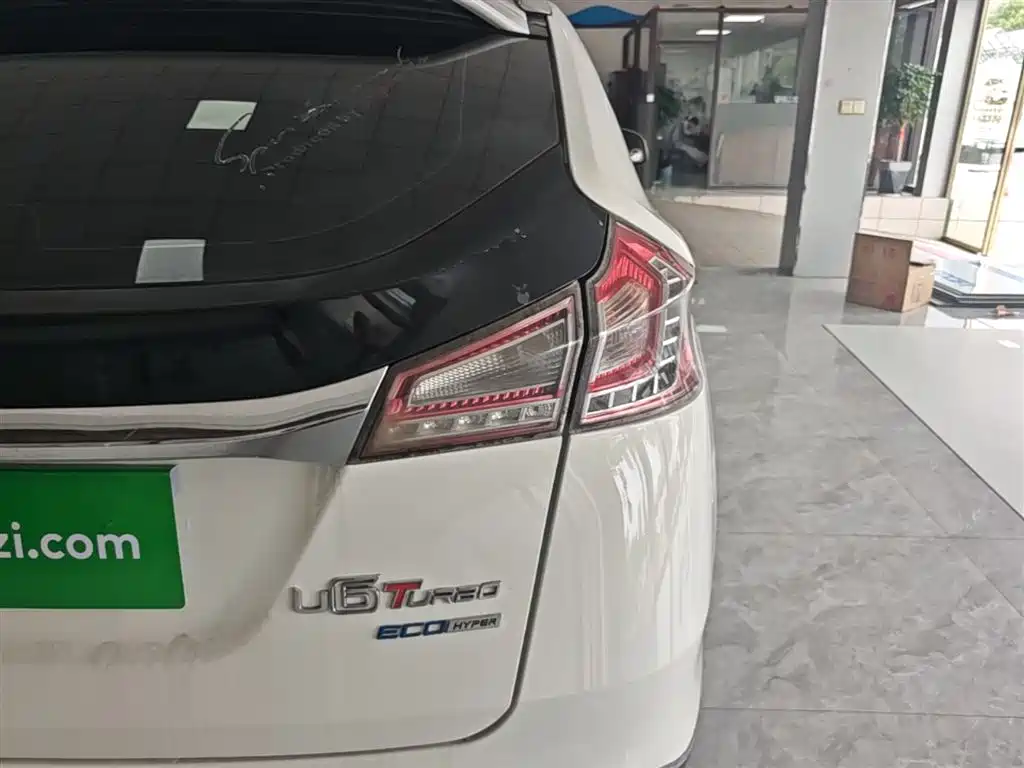 Luxgen U6 SUV 2016 2015 1.8T Innovation Upgrade