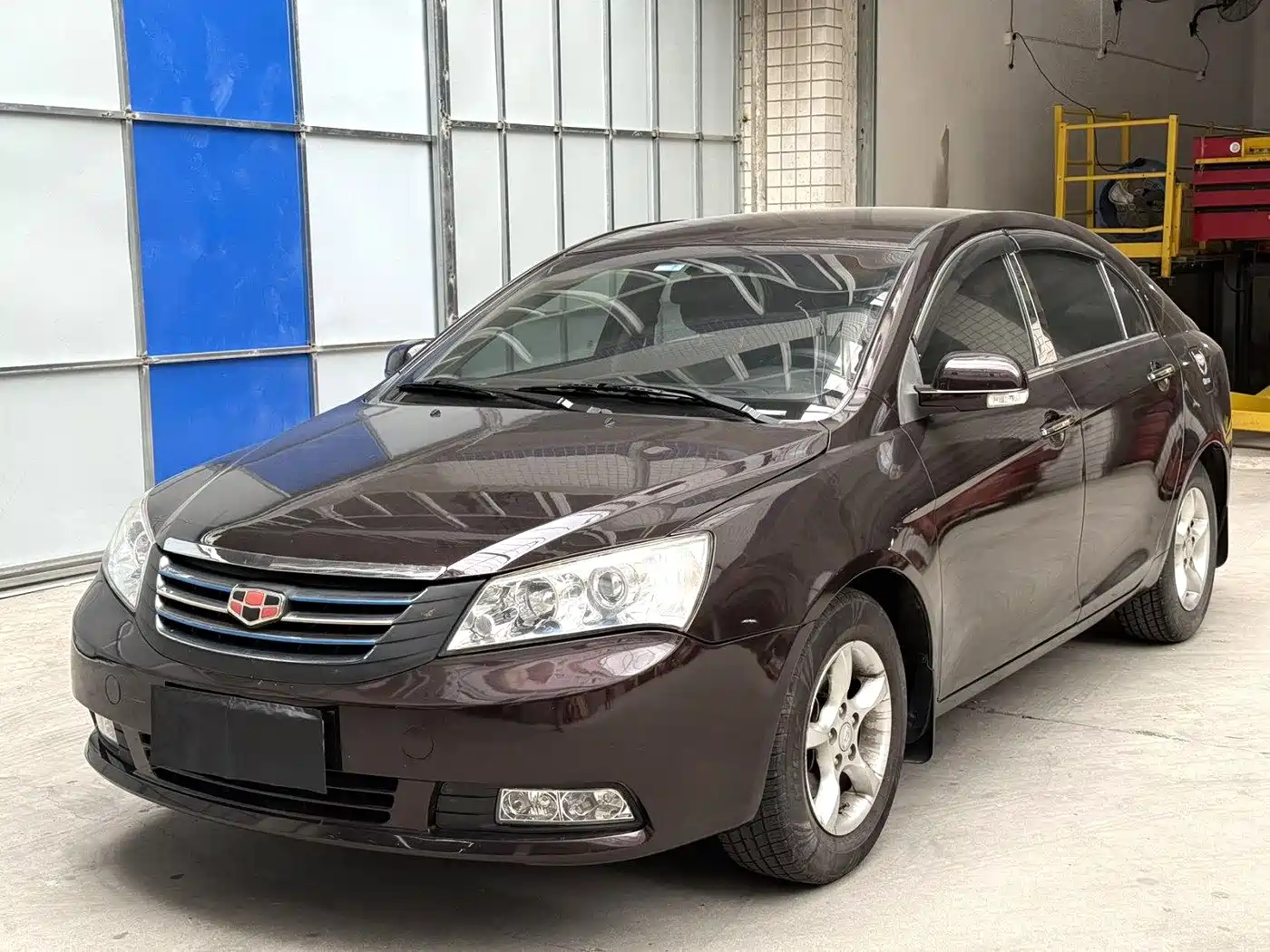 Geely Classic Emgrand 2012 2012 Sedan 1.8L Manual Luxury