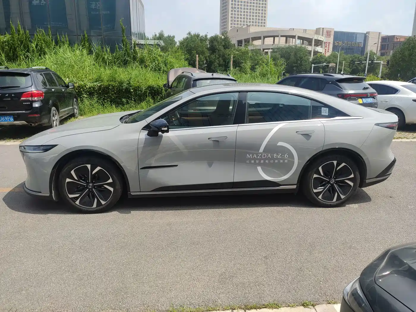 Mazda EZ-6 2024 2024 Pure Electric 600 Intelligent Premium Edition