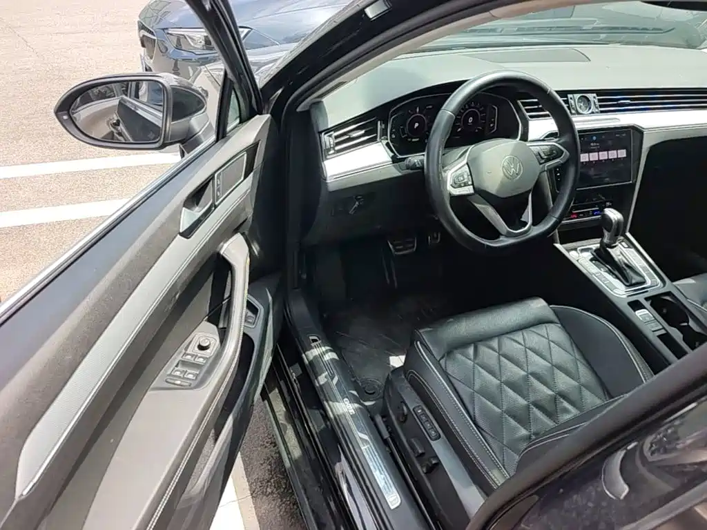 Volkswagen Magotan GTE Plug-in Hybrid 2023 2022 GTE Premium