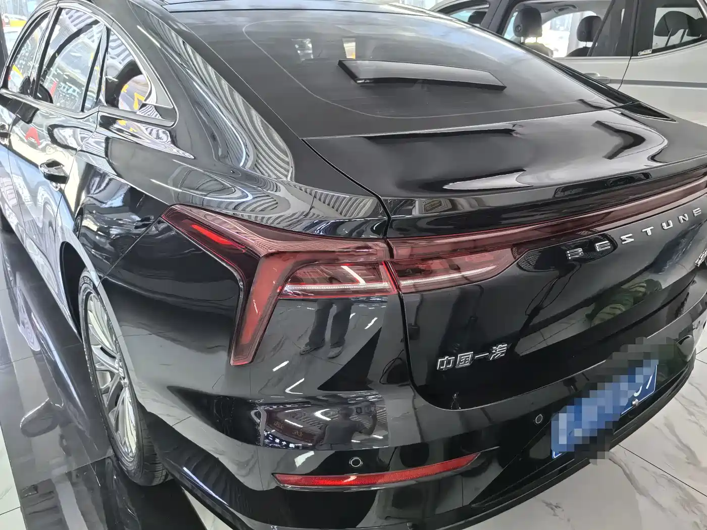 2025 Besturn B70