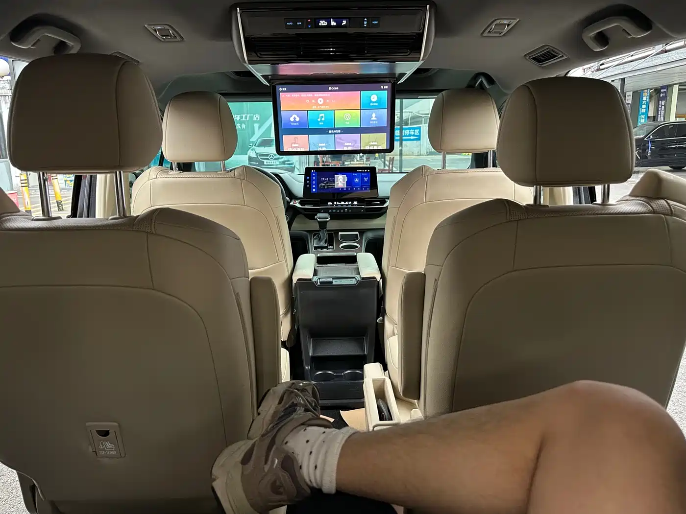 Toyota Sienna 2021 2.5L Hybrid Luxury Edition фото 13
