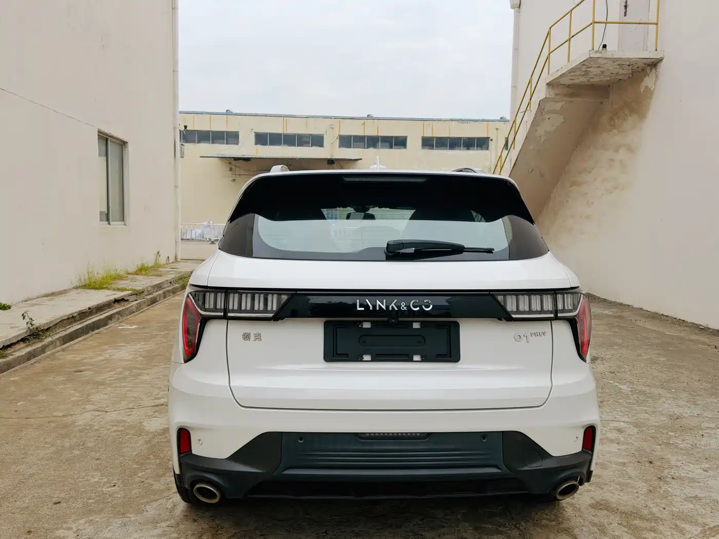 Lynk & Co 01 EM-P 2023 2022 1.5TD PHEV Plus