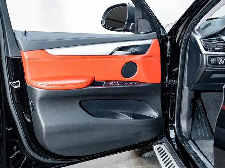 BMW X6 2015 xDrive35i Leading Type фото 18