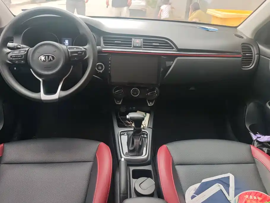 Kia KX CROSS 2018 2017 1.4L AT GLS