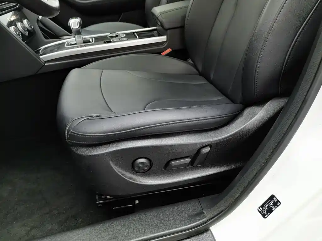 Photo 20 - Haval H6