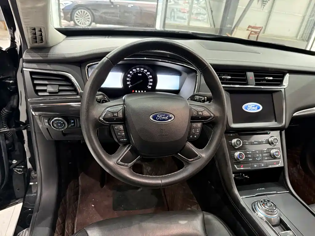 Ford Taurus 2016 2017 EcoBoost 180 Luxury