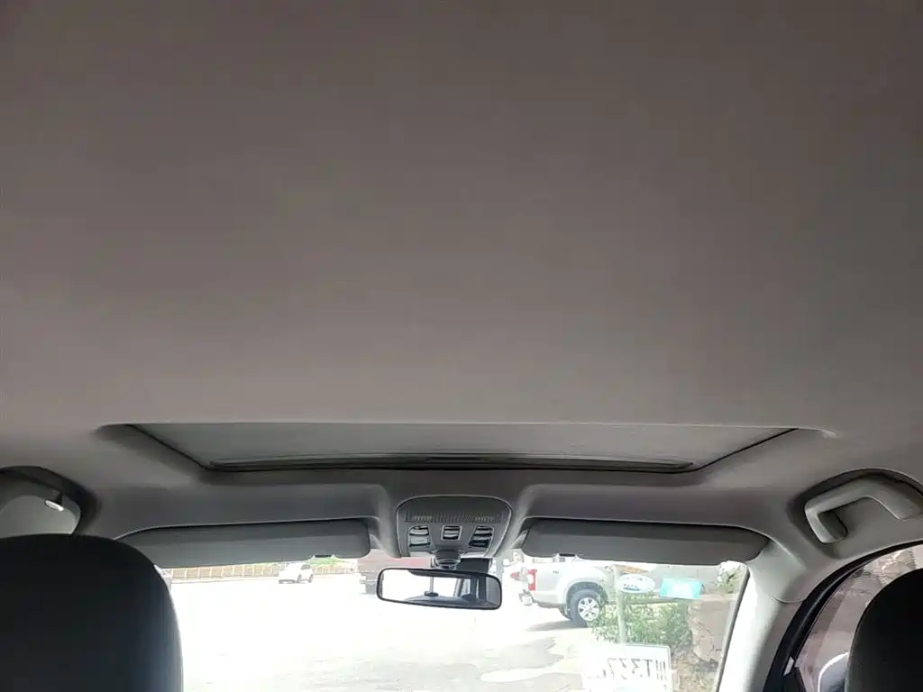 Фото 18 - Haval H2