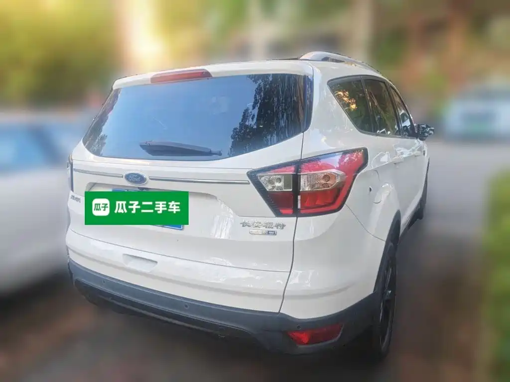 Ford Kuga 2020 2019 EcoBoost 180 2WD Platinum Wing Edition China VI