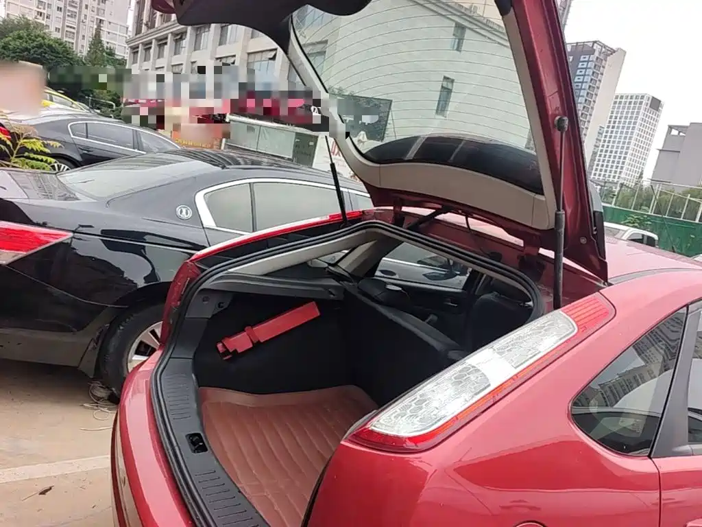 Ford Focus 2015 2013 Hatchback Classic 1.8L Auto Million Edition