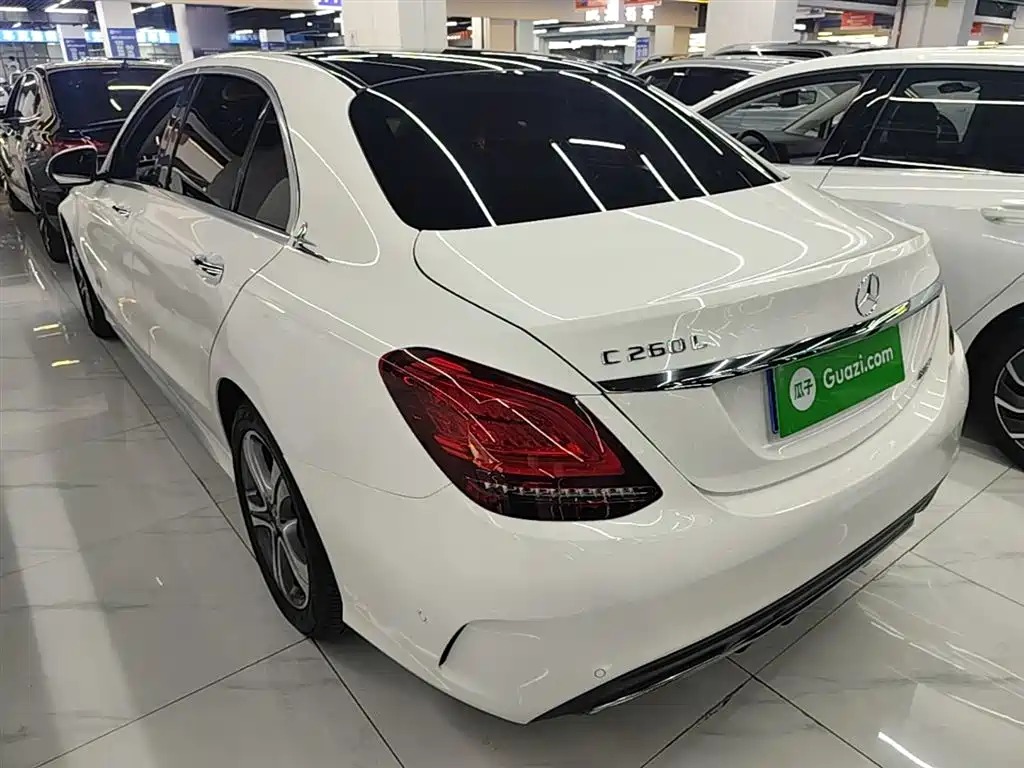MERCEDES-BENZ CLASS C
