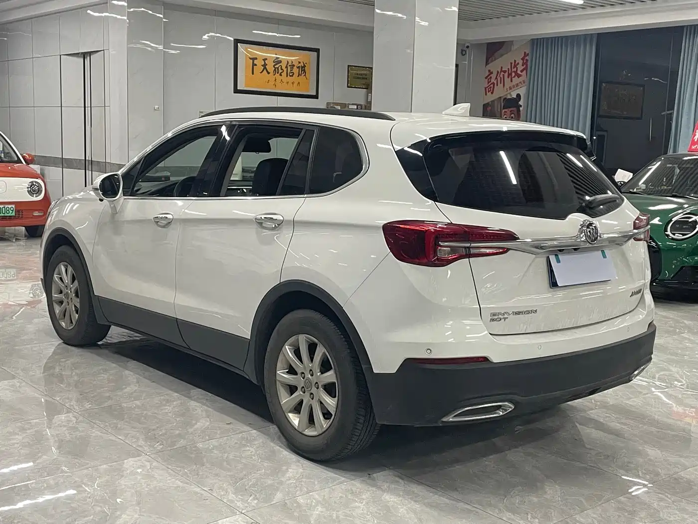 Buick Envision Plus 2020 20T FWD Leading фото 6