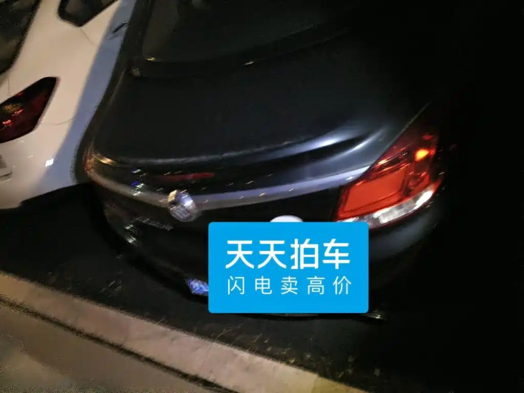 Фото 4 - Buick Regal