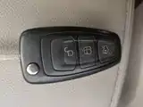 Фото 12 - Ford Focus