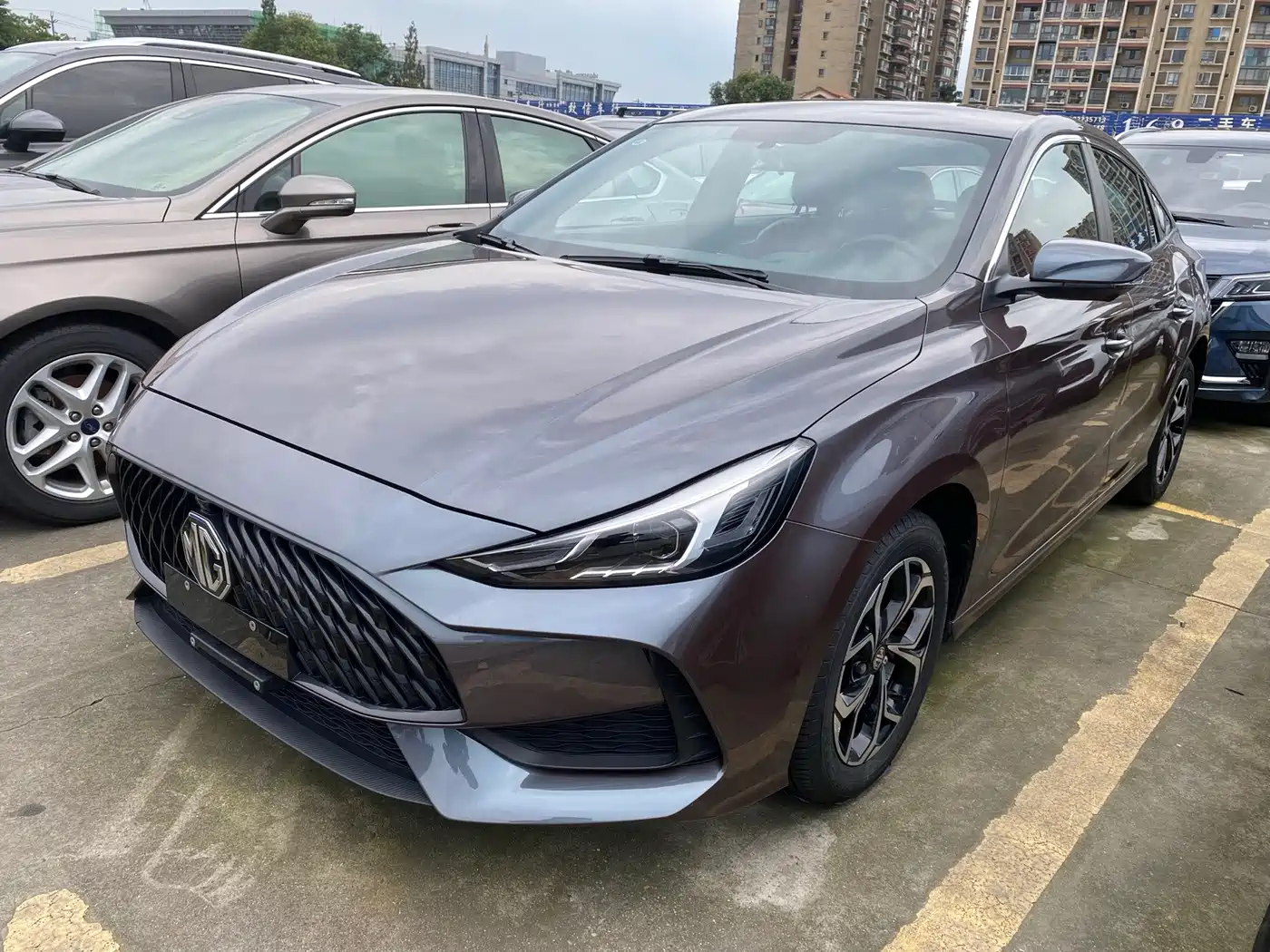 MG MG5 2020 2021 Model 180DVVT CVT Youth Luxury Edition