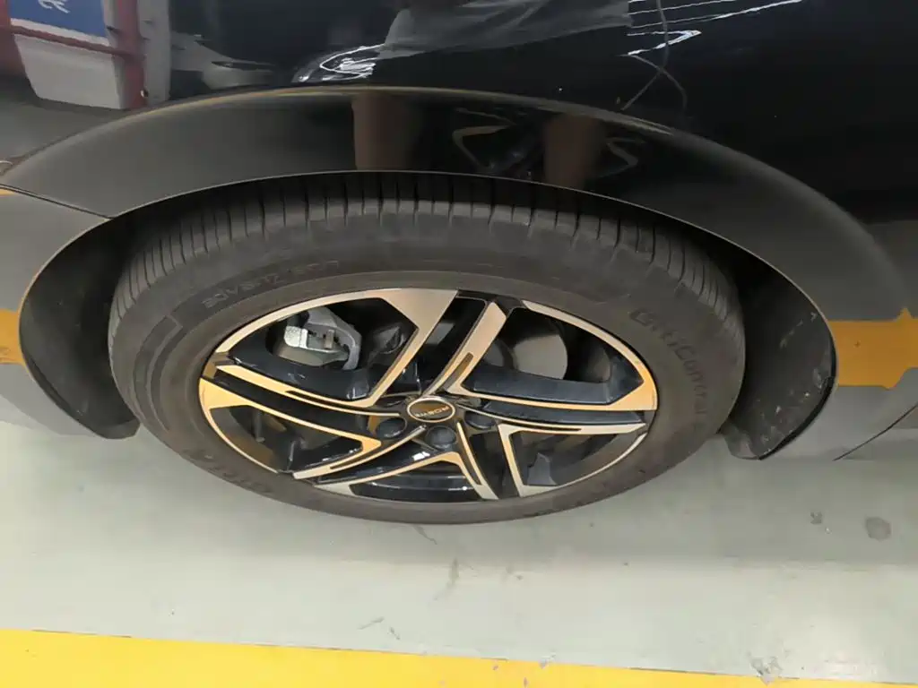 Roewe D7 2024 2023 DMH 125km Beyond Edition
