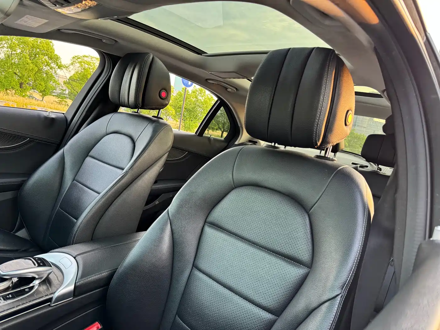 Mercedes-Benz C-Class 2015 Facelift C 200 L Sport фото 14