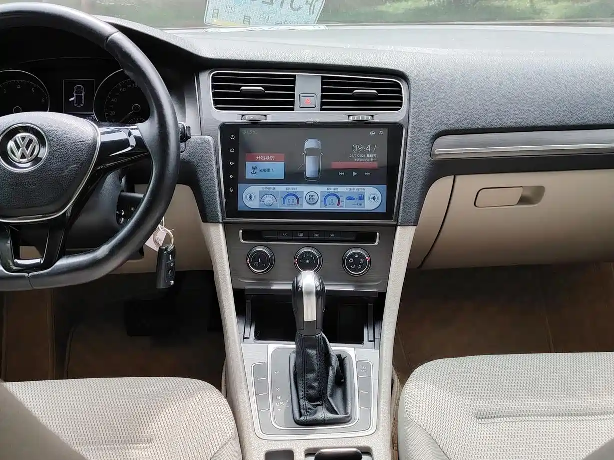 Volkswagen Golf 2015 1.4TSI Automatic Comfort фото 12