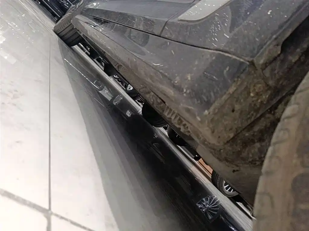 BMW 5 Series 2020 530Li Leading M Sport Package фото 21