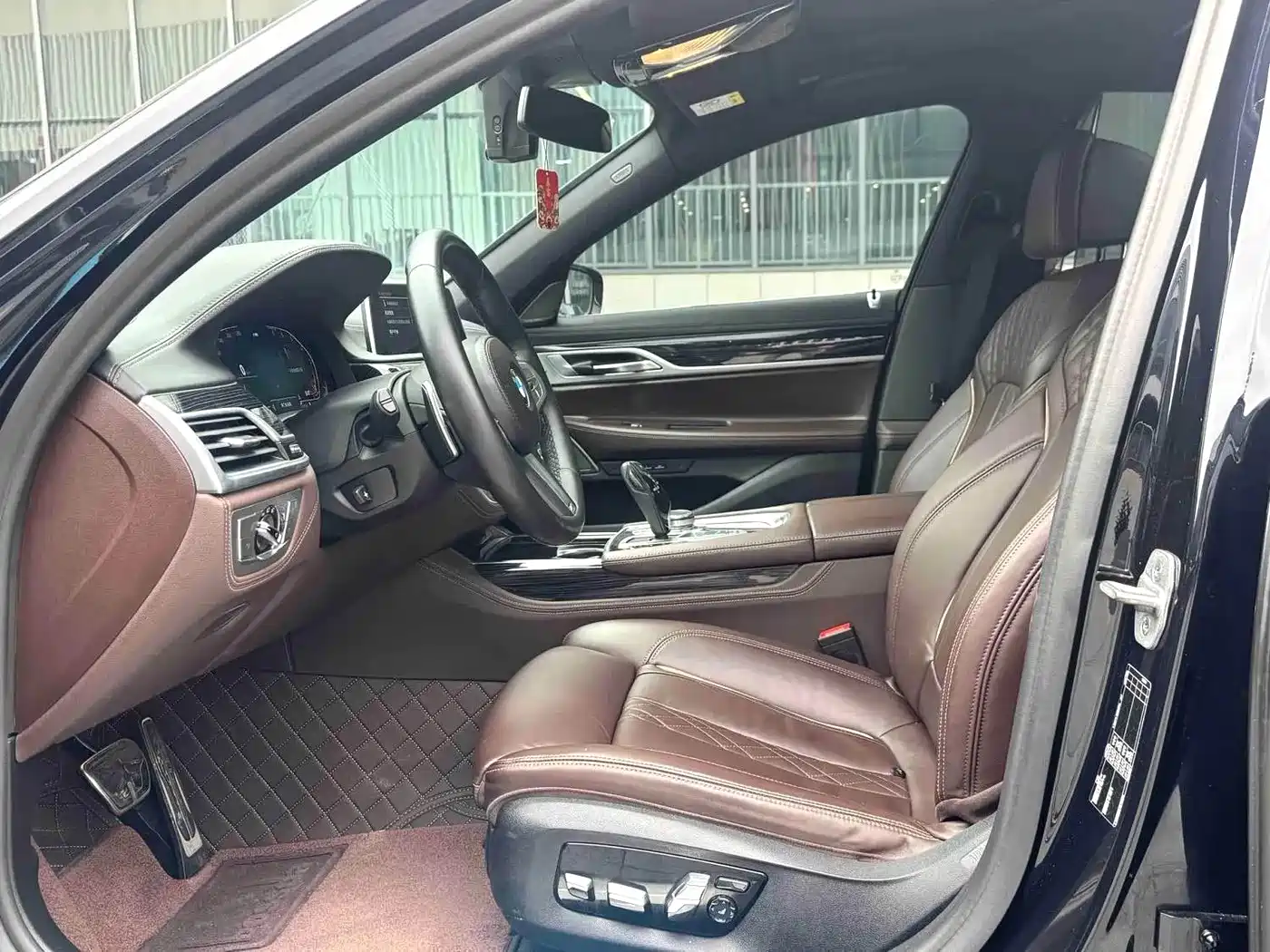 BMW 7 Series 2022 2021 Model 730Li M Sport Package