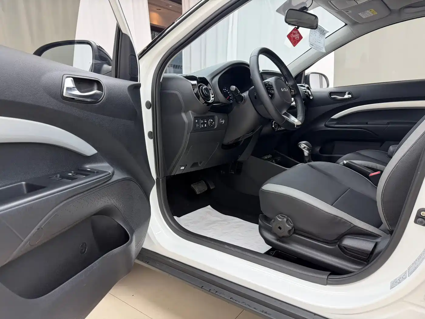 Kia KX1 2024 2021 1.4L CVT Fun Sunroof Version