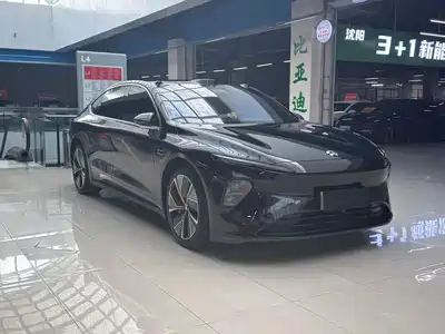 NIO ET7