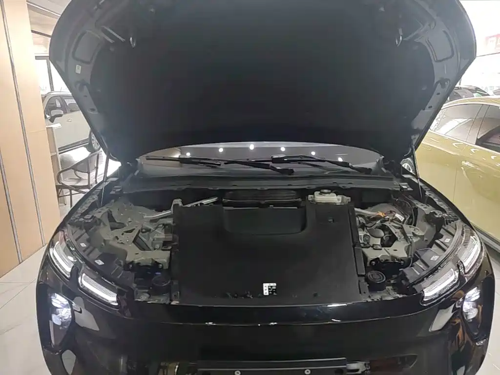 Фото 20 - NIO EC6