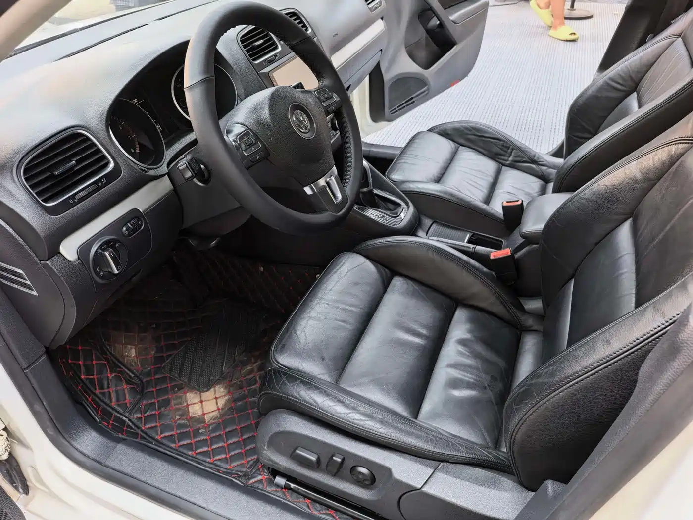 Фото 9 - Volkswagen Golf