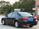 Фото 29 - Toyota Camry