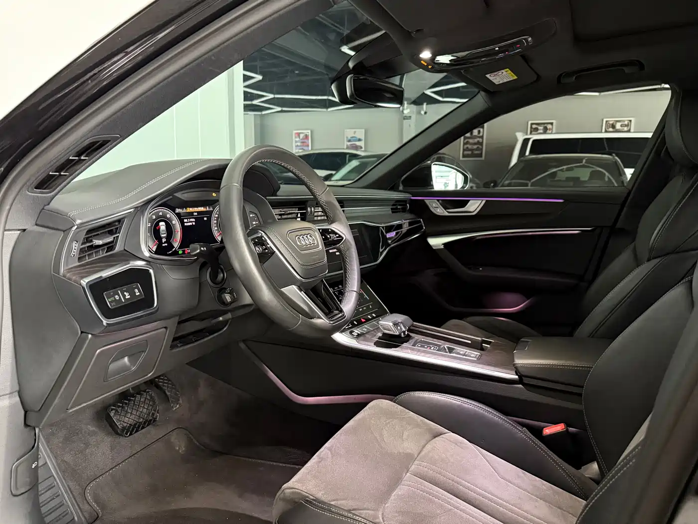 Audi A6L 2023 45 TFSI quattro Premium Dynamic фото 16