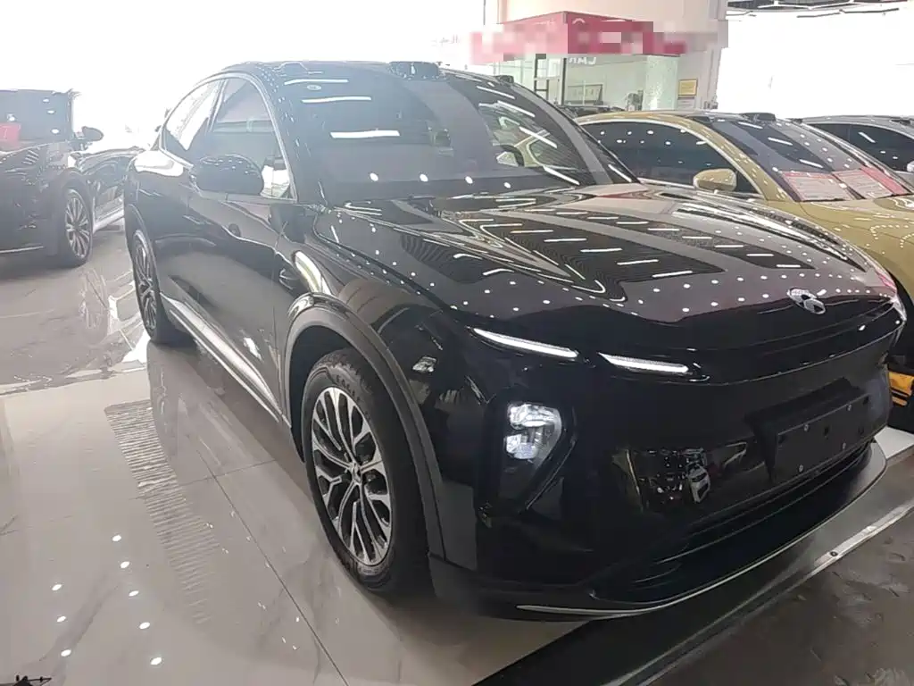 Фото 4 - NIO EC6