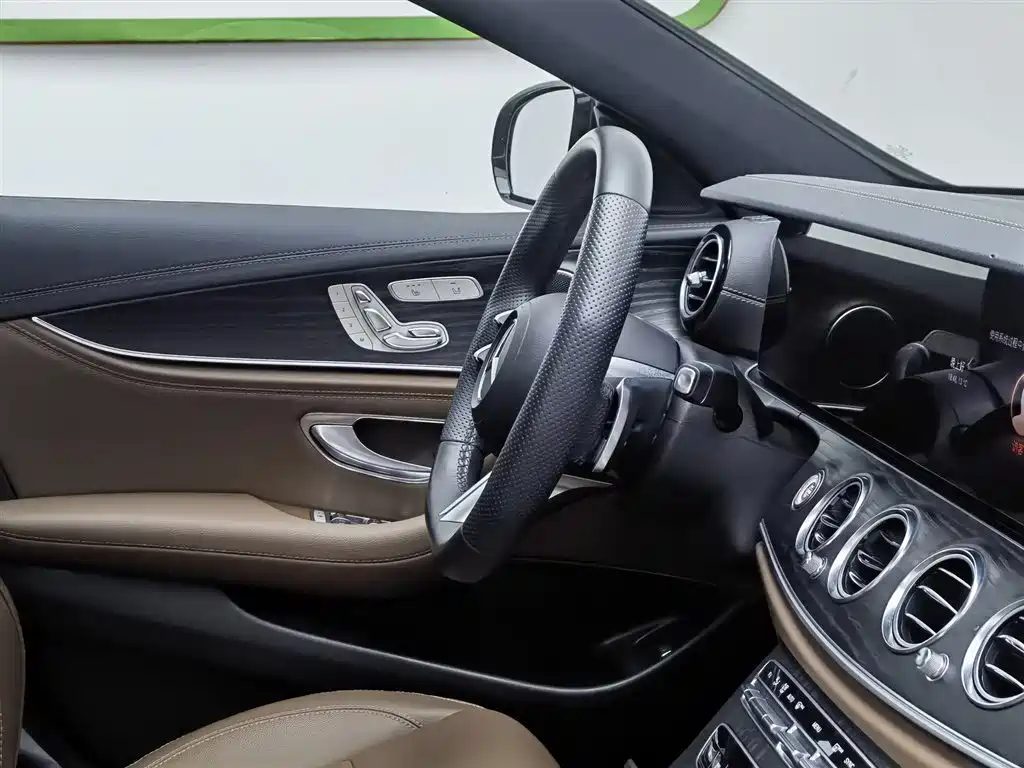 Mercedes-Benz E-Class 2023 Facelift E 300 L Sport Fashion фото 22
