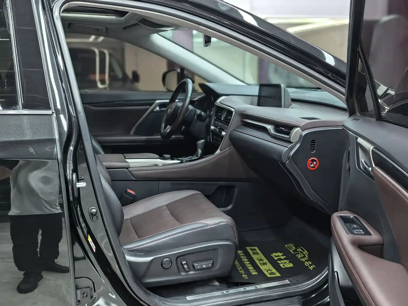 Lexus RX 2016 300 4WD Elegance Edition (China V) фото 12